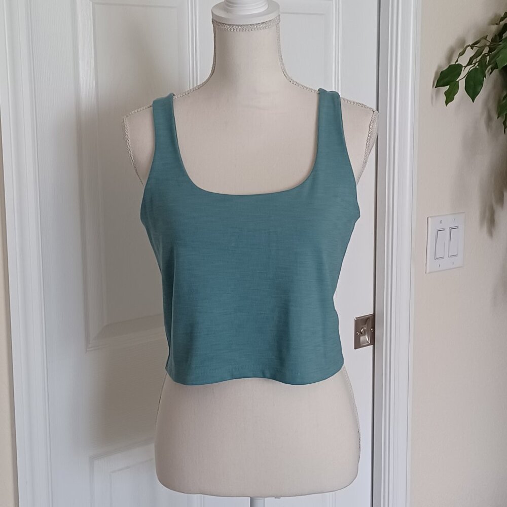 EUC Beyond Yoga Green Cropped Tank Top Size XL
